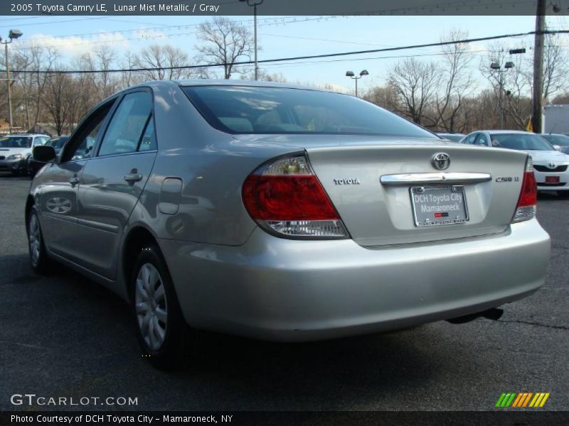 Lunar Mist Metallic / Gray 2005 Toyota Camry LE