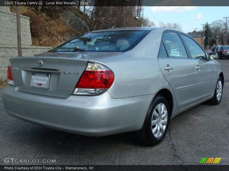 Lunar Mist Metallic / Gray 2005 Toyota Camry LE