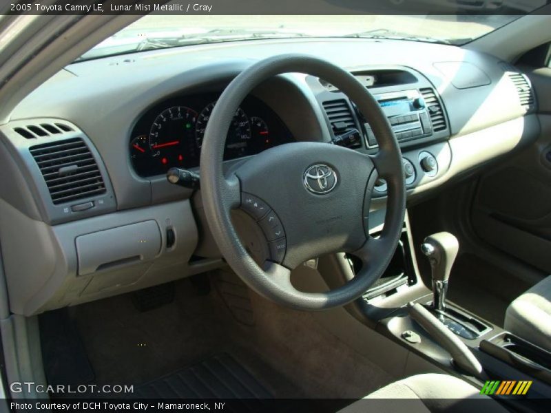 Lunar Mist Metallic / Gray 2005 Toyota Camry LE