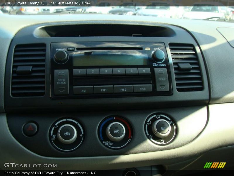 Lunar Mist Metallic / Gray 2005 Toyota Camry LE