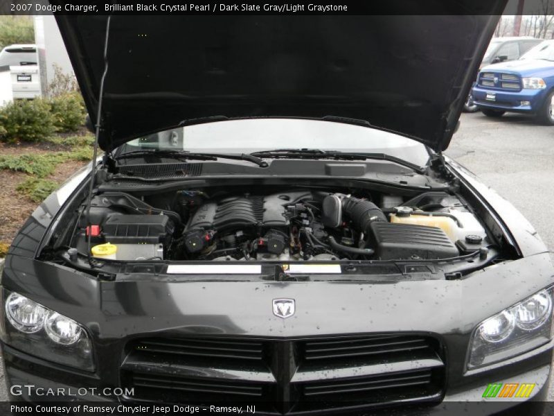 Brilliant Black Crystal Pearl / Dark Slate Gray/Light Graystone 2007 Dodge Charger
