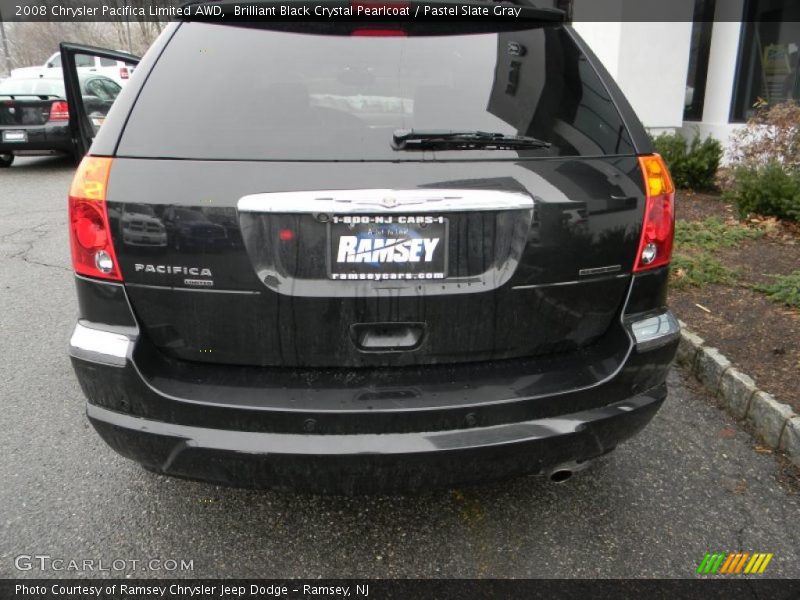 Brilliant Black Crystal Pearlcoat / Pastel Slate Gray 2008 Chrysler Pacifica Limited AWD