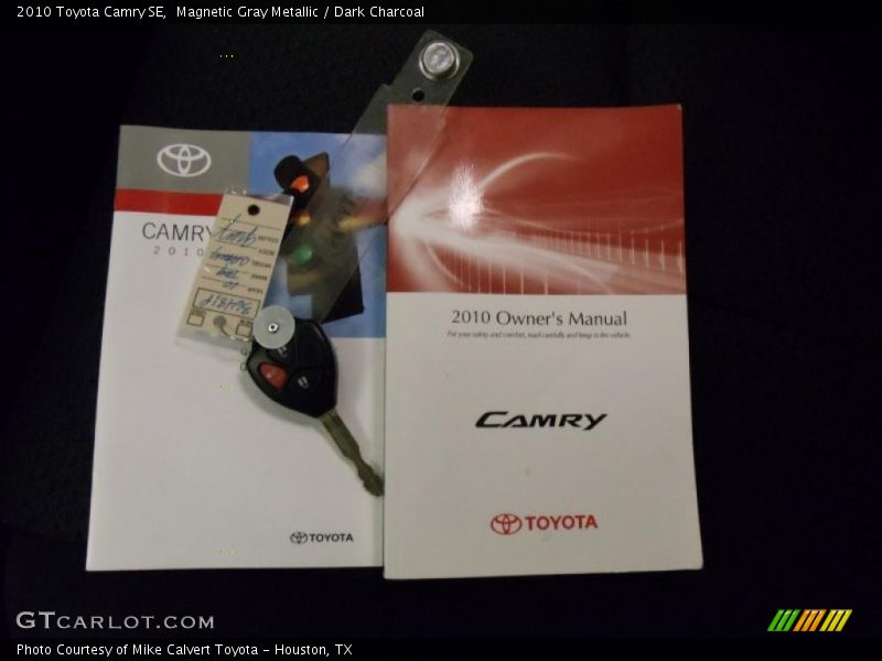 Magnetic Gray Metallic / Dark Charcoal 2010 Toyota Camry SE