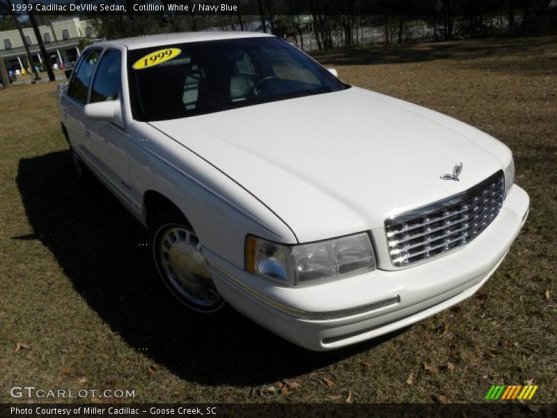 Cotillion White / Navy Blue 1999 Cadillac DeVille Sedan