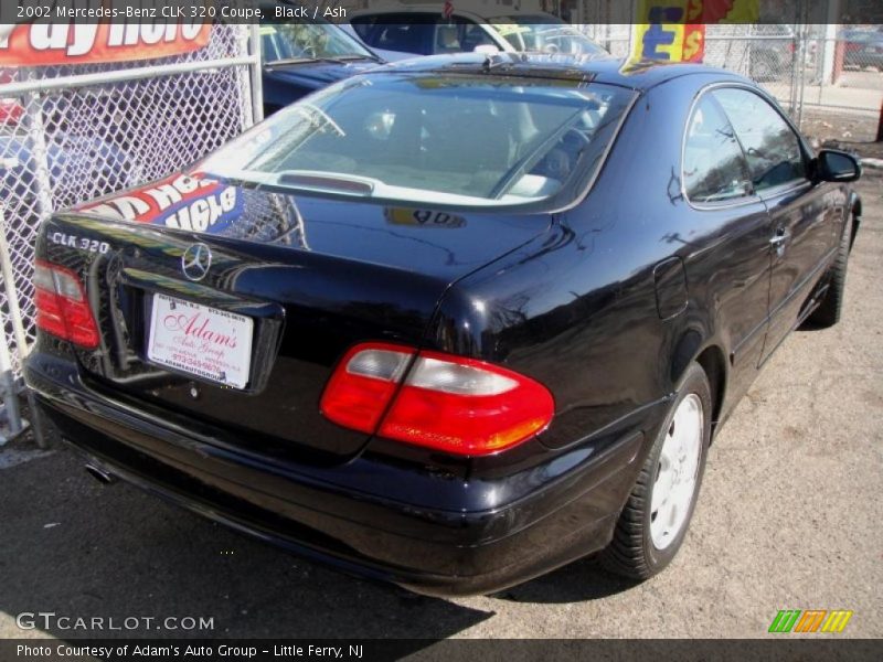 Black / Ash 2002 Mercedes-Benz CLK 320 Coupe