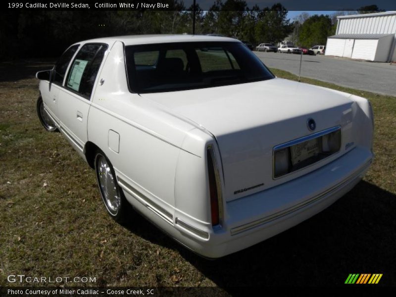 Cotillion White / Navy Blue 1999 Cadillac DeVille Sedan