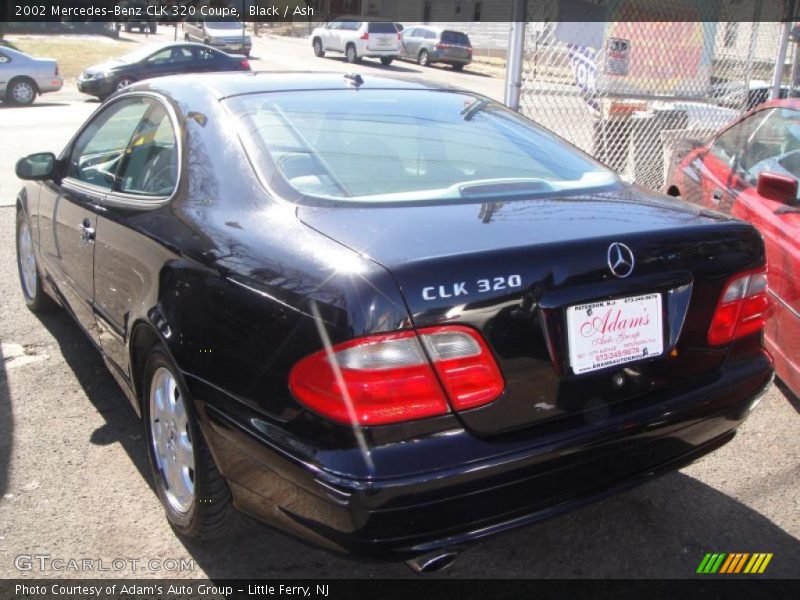 Black / Ash 2002 Mercedes-Benz CLK 320 Coupe