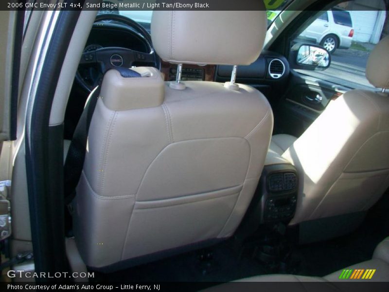Sand Beige Metallic / Light Tan/Ebony Black 2006 GMC Envoy SLT 4x4