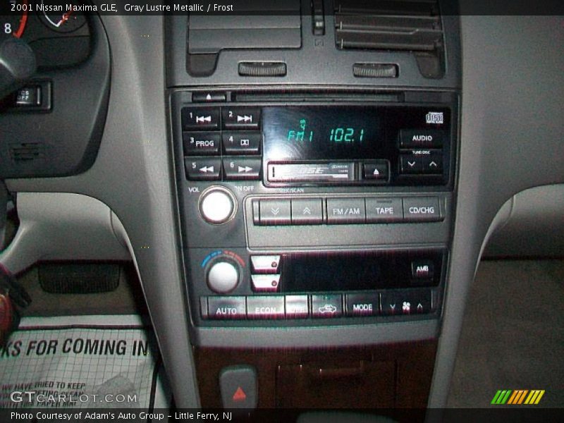 Gray Lustre Metallic / Frost 2001 Nissan Maxima GLE