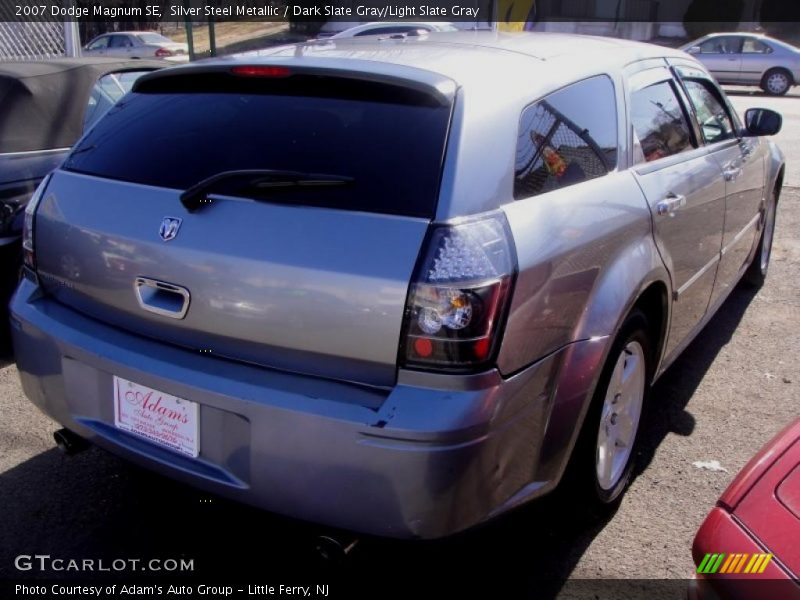 Silver Steel Metallic / Dark Slate Gray/Light Slate Gray 2007 Dodge Magnum SE