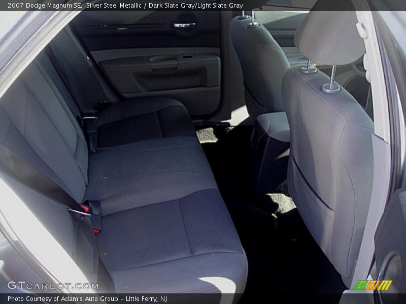Silver Steel Metallic / Dark Slate Gray/Light Slate Gray 2007 Dodge Magnum SE