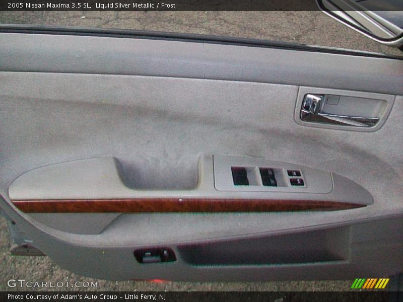 Liquid Silver Metallic / Frost 2005 Nissan Maxima 3.5 SL