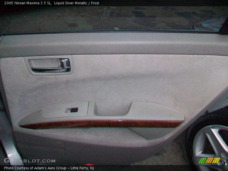 Liquid Silver Metallic / Frost 2005 Nissan Maxima 3.5 SL