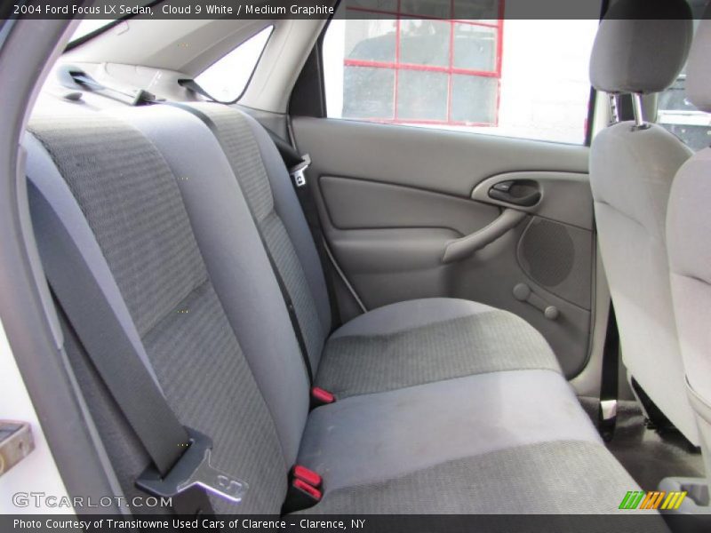 Cloud 9 White / Medium Graphite 2004 Ford Focus LX Sedan