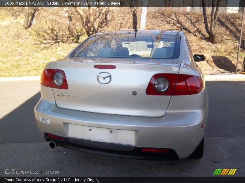 Shimmering Sand Metallic / Beige 2005 Mazda MAZDA3 i Sedan