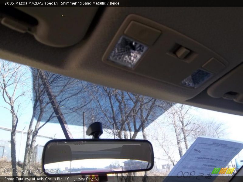 Shimmering Sand Metallic / Beige 2005 Mazda MAZDA3 i Sedan