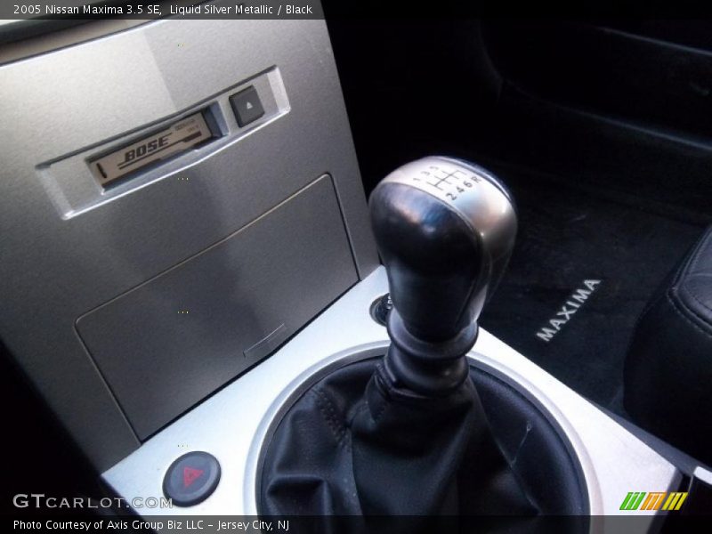 Liquid Silver Metallic / Black 2005 Nissan Maxima 3.5 SE