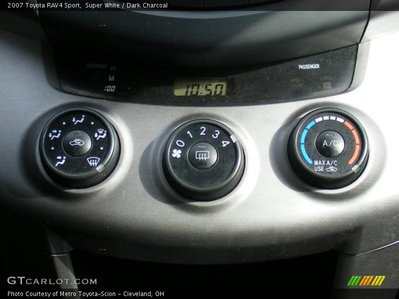 Super White / Dark Charcoal 2007 Toyota RAV4 Sport