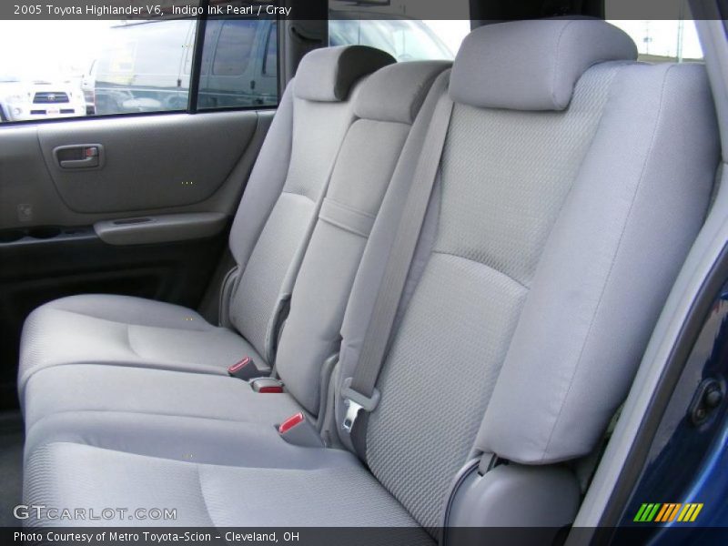 Indigo Ink Pearl / Gray 2005 Toyota Highlander V6