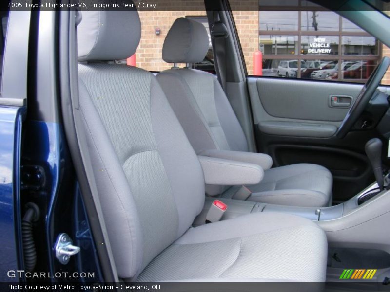 Indigo Ink Pearl / Gray 2005 Toyota Highlander V6