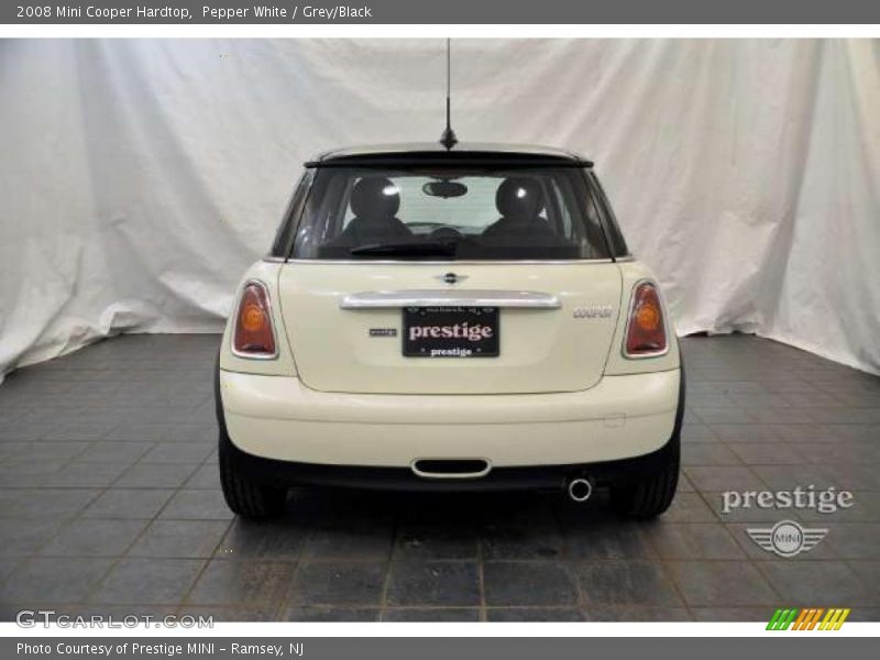 Pepper White / Grey/Black 2008 Mini Cooper Hardtop