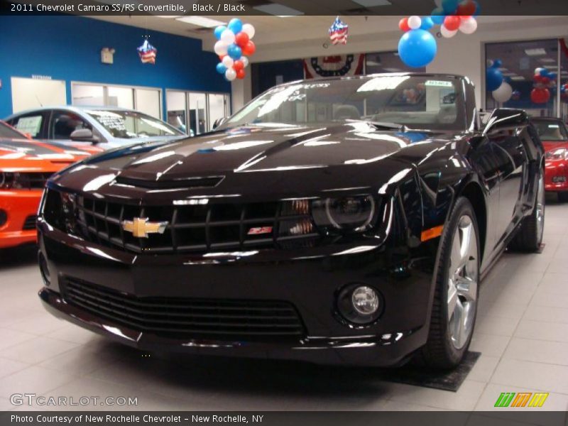 Front 3/4 View of 2011 Camaro SS/RS Convertible