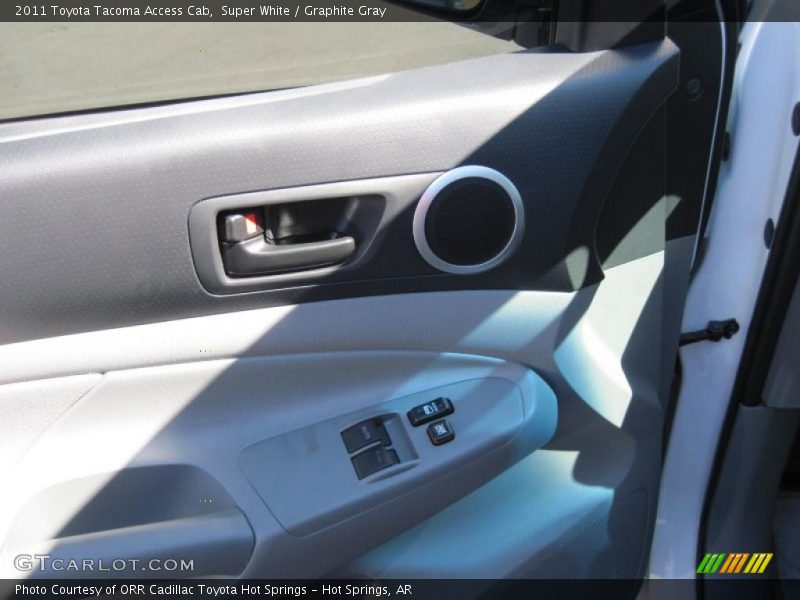 Super White / Graphite Gray 2011 Toyota Tacoma Access Cab