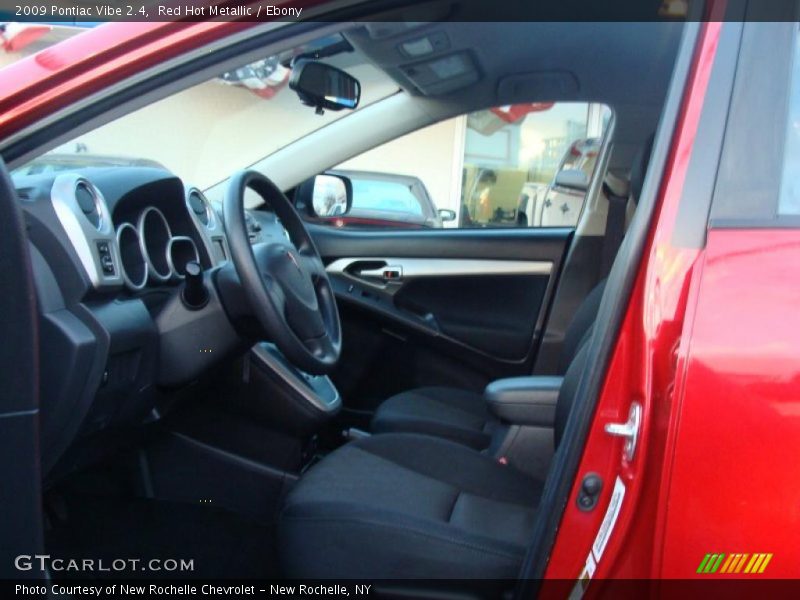Red Hot Metallic / Ebony 2009 Pontiac Vibe 2.4
