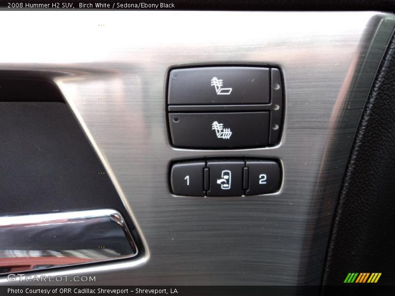 Controls of 2008 H2 SUV
