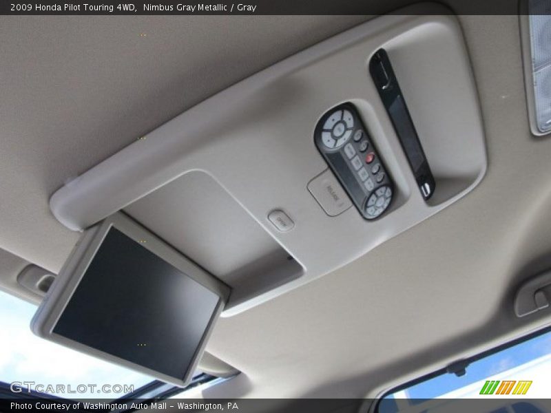 Nimbus Gray Metallic / Gray 2009 Honda Pilot Touring 4WD