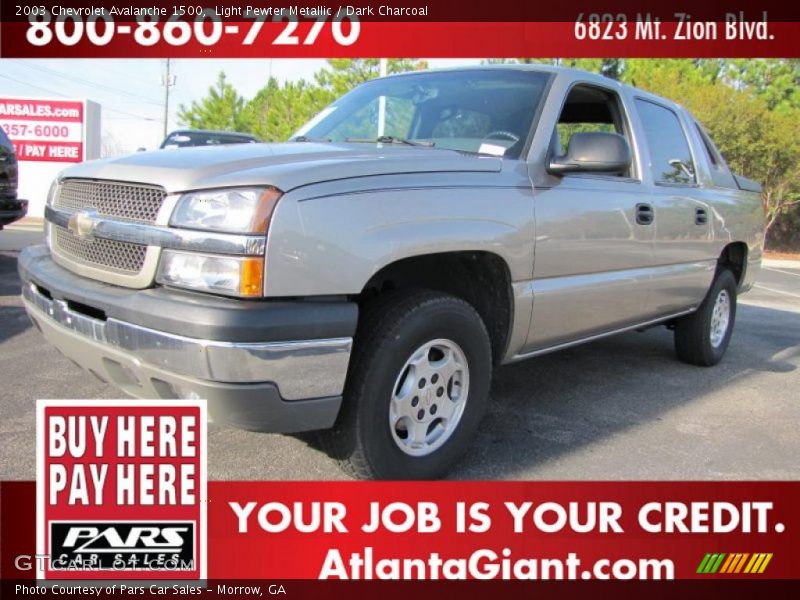 Light Pewter Metallic / Dark Charcoal 2003 Chevrolet Avalanche 1500