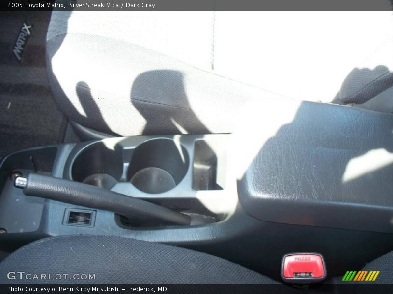 Silver Streak Mica / Dark Gray 2005 Toyota Matrix