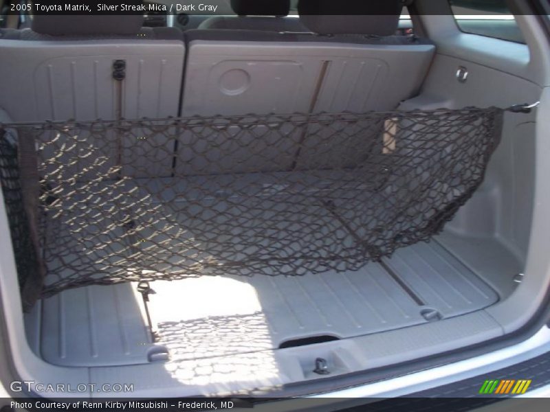Silver Streak Mica / Dark Gray 2005 Toyota Matrix