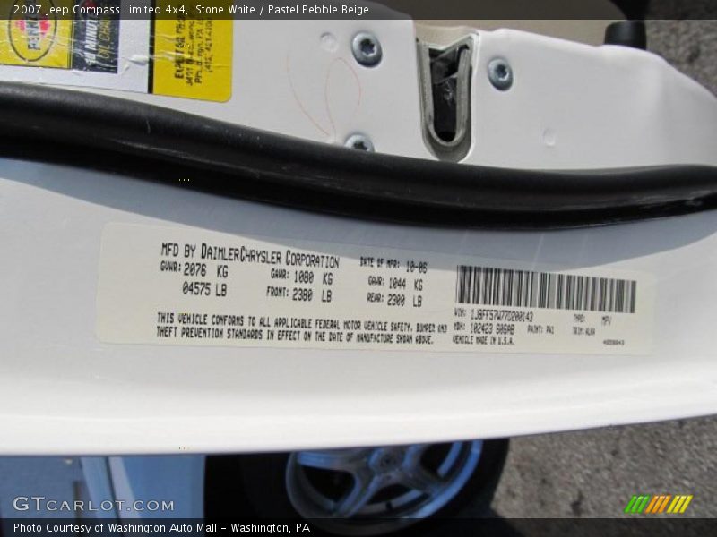Stone White / Pastel Pebble Beige 2007 Jeep Compass Limited 4x4