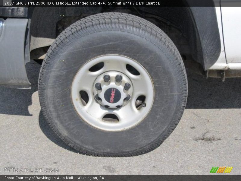 Summit White / Dark Charcoal 2007 GMC Sierra 2500HD Classic SLE Extended Cab 4x4