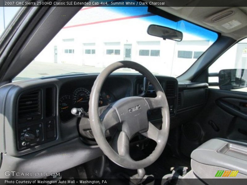 Summit White / Dark Charcoal 2007 GMC Sierra 2500HD Classic SLE Extended Cab 4x4