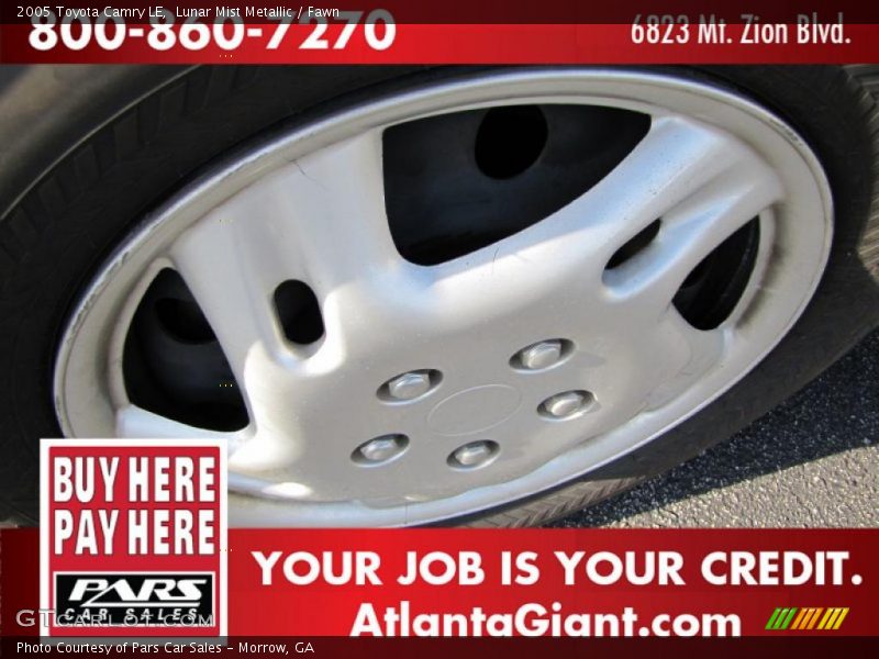 Lunar Mist Metallic / Fawn 2005 Toyota Camry LE