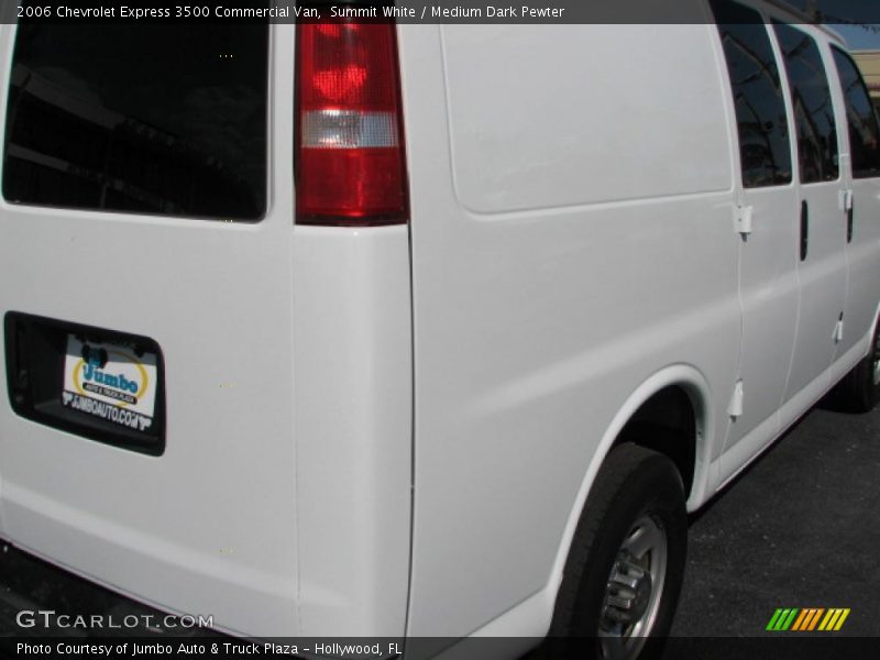 Summit White / Medium Dark Pewter 2006 Chevrolet Express 3500 Commercial Van