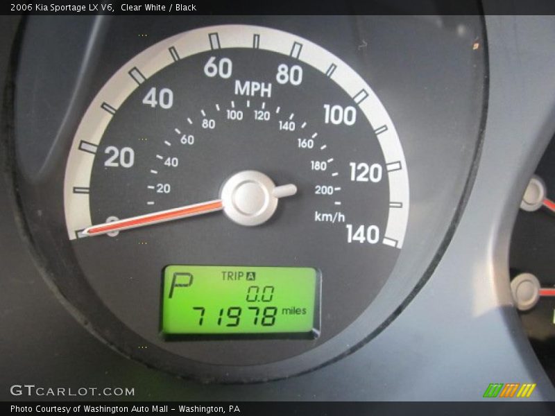 Clear White / Black 2006 Kia Sportage LX V6