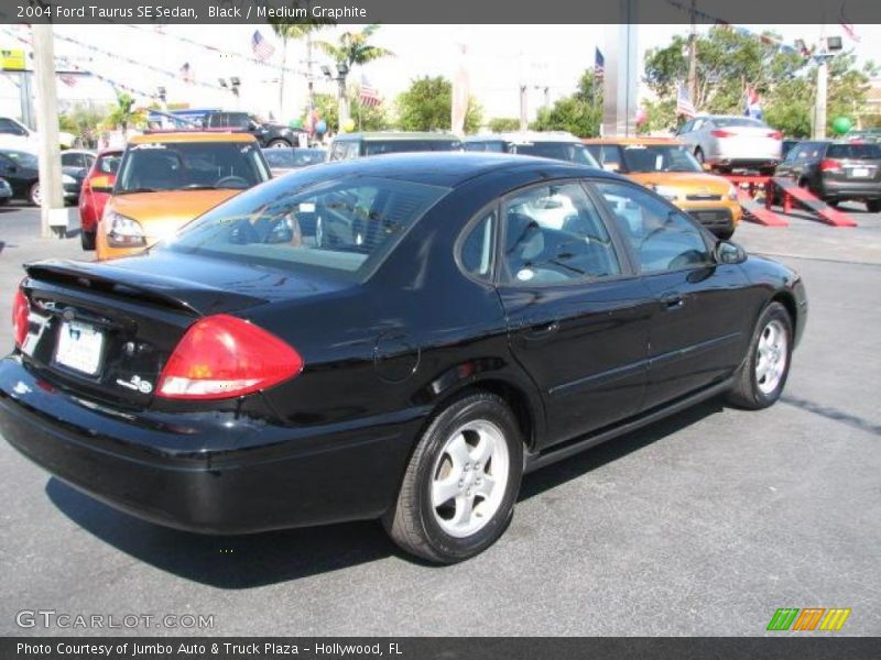 Black / Medium Graphite 2004 Ford Taurus SE Sedan