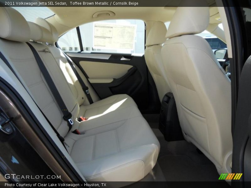 Toffee Brown Metallic / Cornsilk Beige 2011 Volkswagen Jetta SEL Sedan