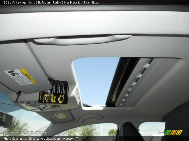 Reflex Silver Metallic / Titan Black 2011 Volkswagen Jetta SEL Sedan