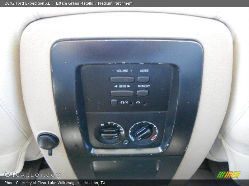Estate Green Metallic / Medium Parchment 2003 Ford Expedition XLT