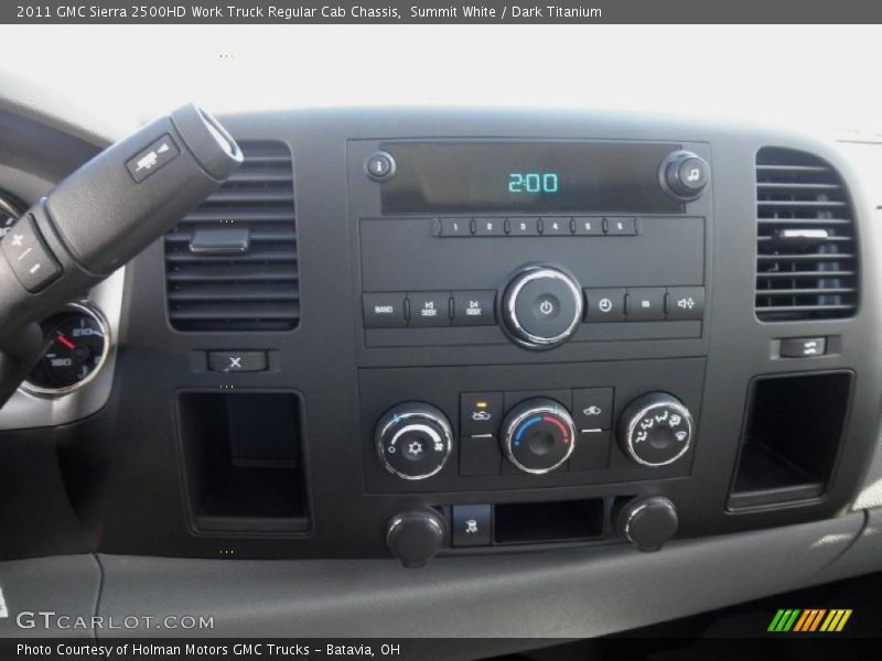 Summit White / Dark Titanium 2011 GMC Sierra 2500HD Work Truck Regular Cab Chassis