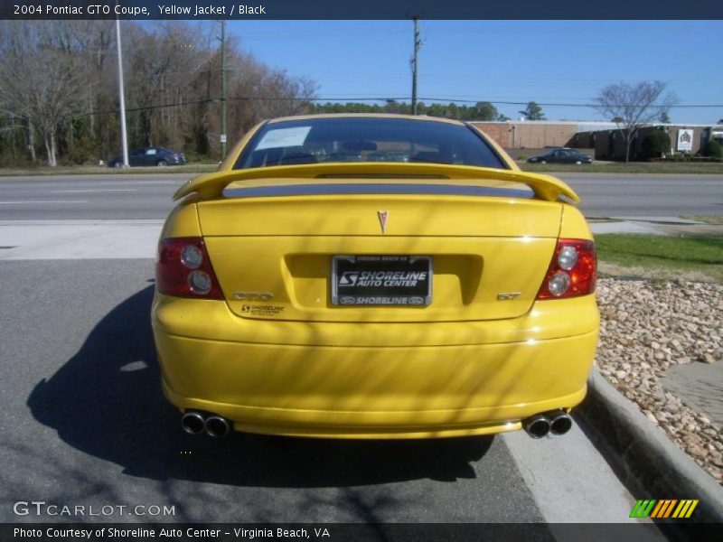 Yellow Jacket / Black 2004 Pontiac GTO Coupe