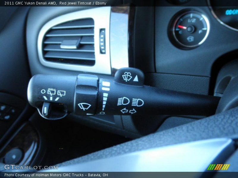 Red Jewel Tintcoat / Ebony 2011 GMC Yukon Denali AWD