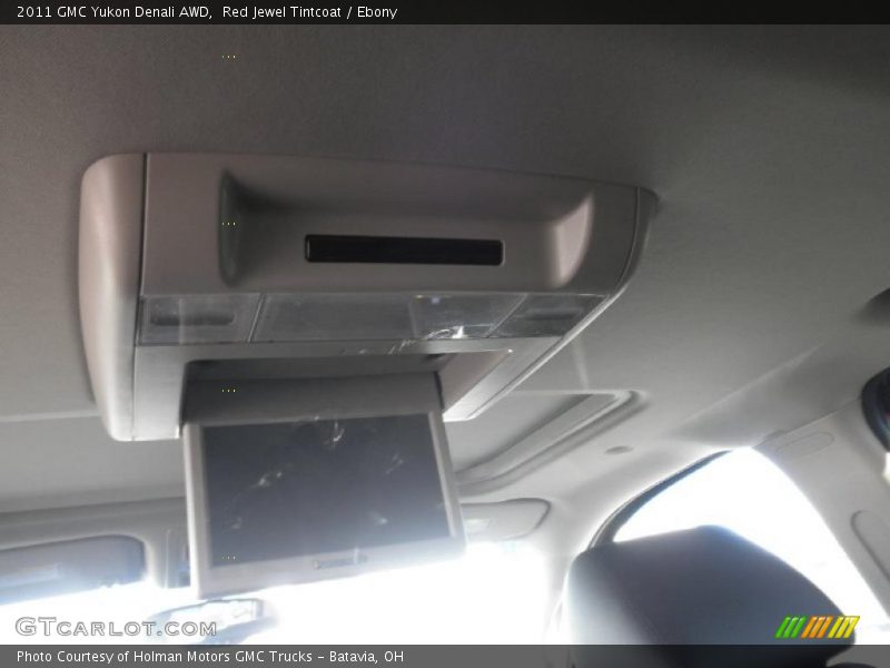 Red Jewel Tintcoat / Ebony 2011 GMC Yukon Denali AWD