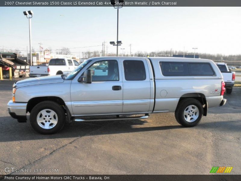 Silver Birch Metallic / Dark Charcoal 2007 Chevrolet Silverado 1500 Classic LS Extended Cab 4x4