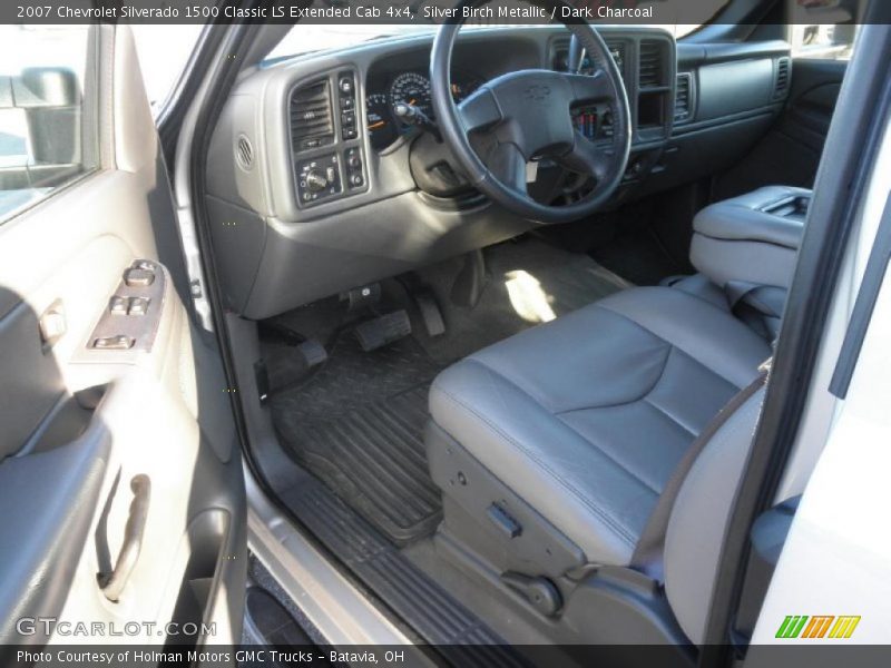 Silver Birch Metallic / Dark Charcoal 2007 Chevrolet Silverado 1500 Classic LS Extended Cab 4x4