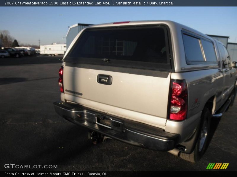 Silver Birch Metallic / Dark Charcoal 2007 Chevrolet Silverado 1500 Classic LS Extended Cab 4x4